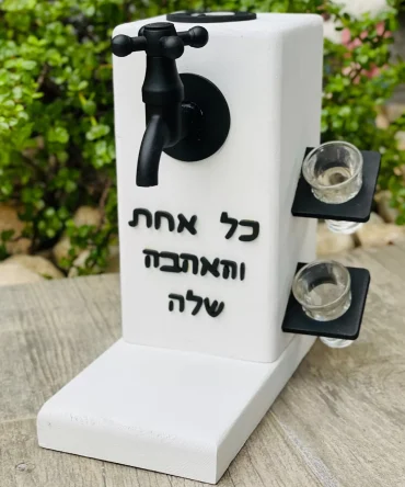 וודקה טא'פ גלס – מעמד לצ'ייסרים